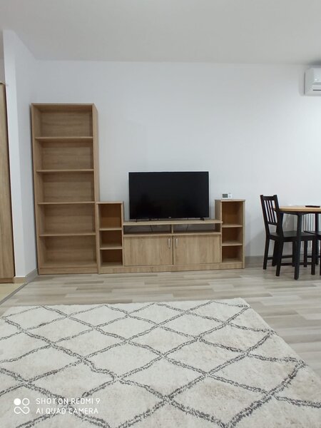 Metrou Anghel Saligny, Hils Pallady, stradal,